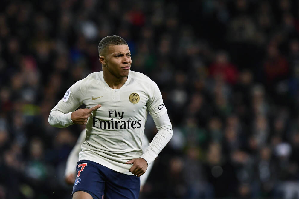 DJI设备抄底“第一课”，三星索尼克 1TB 卡为何是必入神装